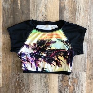 Roxy Cropped Short Sleeve Rashgaurd